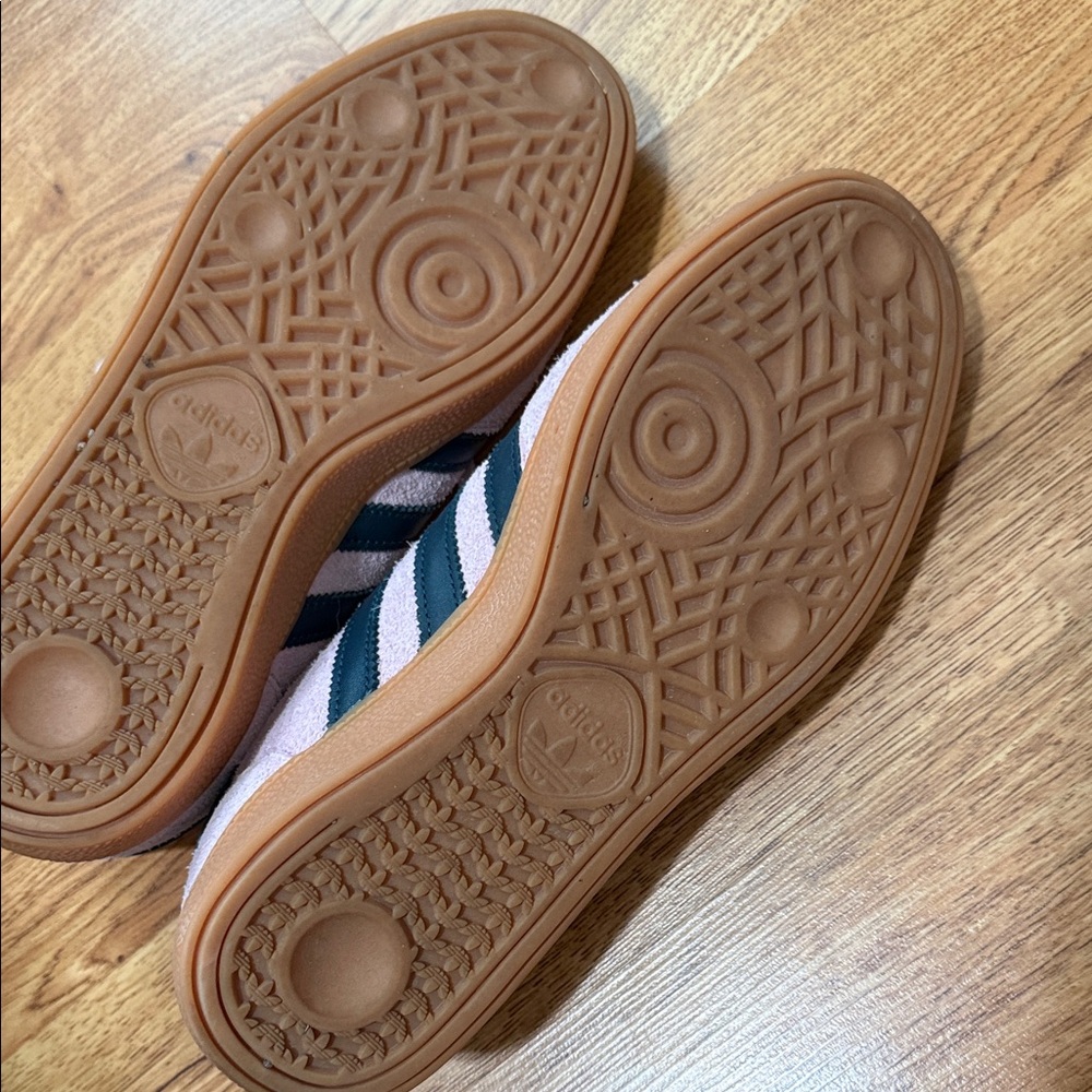 Adidas Spezial Light Pink and Navy blue Sneakers - Picture 4 of 4